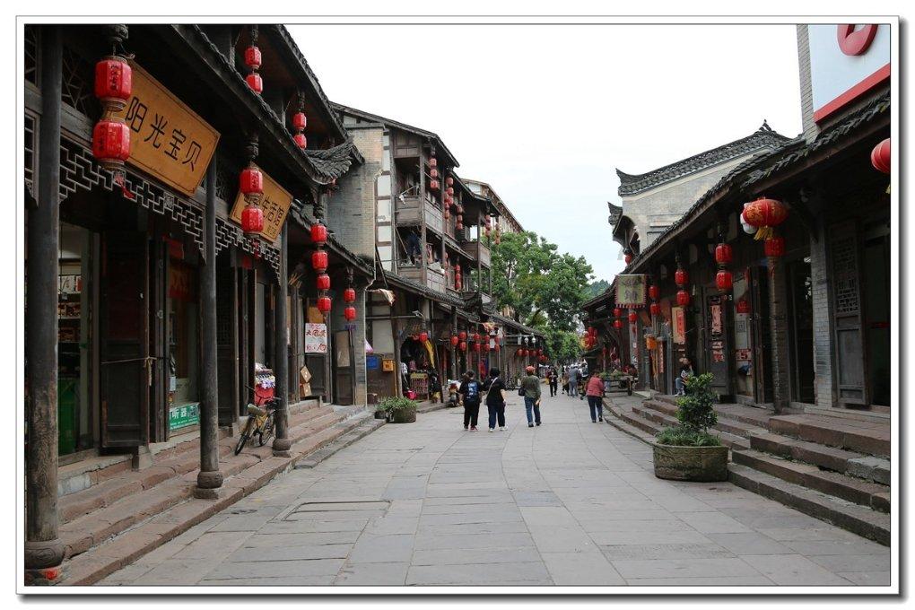 有“双流量”加持，《有翡》还是塌了：男主面瘫女主憔悴引差评，你怎么看？游戏画面